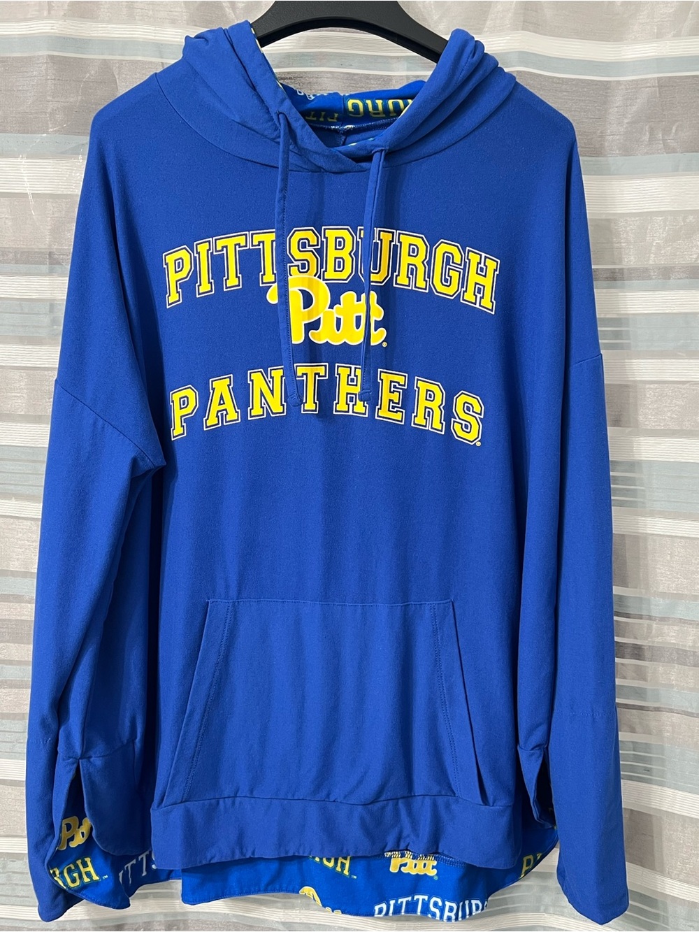Pittsburgh Panthers Blue Long Sleeve Hoodie Shirt with Pitt Logo